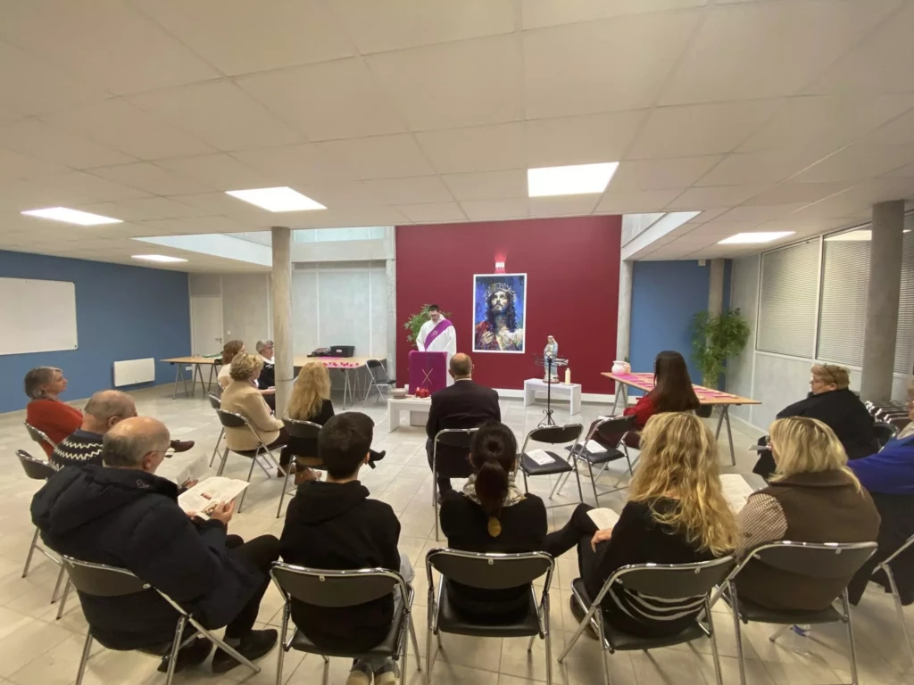 temps-de-priere-a-la-direction-diocesaine-de-lenseignement-catholique-de-cambrai-2